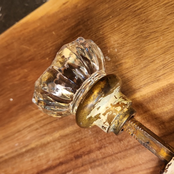 Vintage Clear Glass and Brass Door Knobs 2 attached Doorplates - Picture 14 of 16